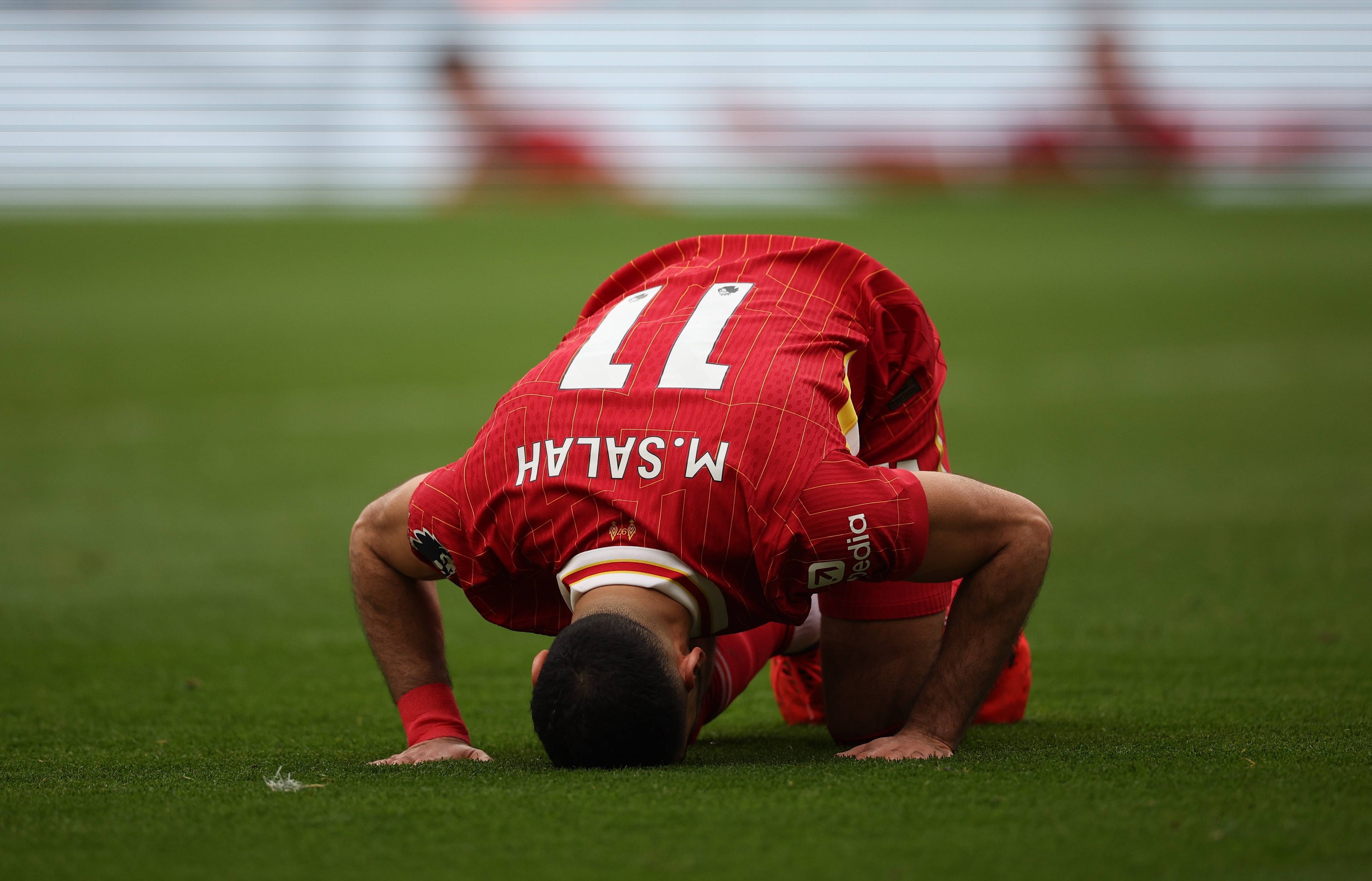 凤凰官方入口 -包含欧冠倒计时，巴塞罗那赛前遗憾出局，细节引发关注，震撼外界，心理建设被强调的词条