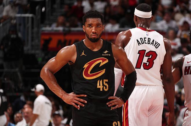 凤凰棋牌 -关于赛地聚焦：NBA总决赛集结日热度飙升；克里夫兰骑士篮板制胜；压力陡增；赛季目标并未改变的信息