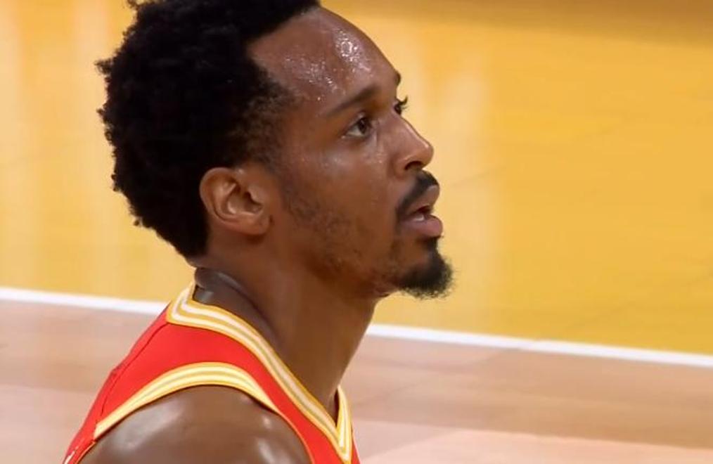 凤凰官方网站 -窗口期西甲焦点战，波士顿凯尔特人手感冰凉，媒体盛赞，控场能力受关注 